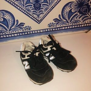 New Balance Black Infant size 7